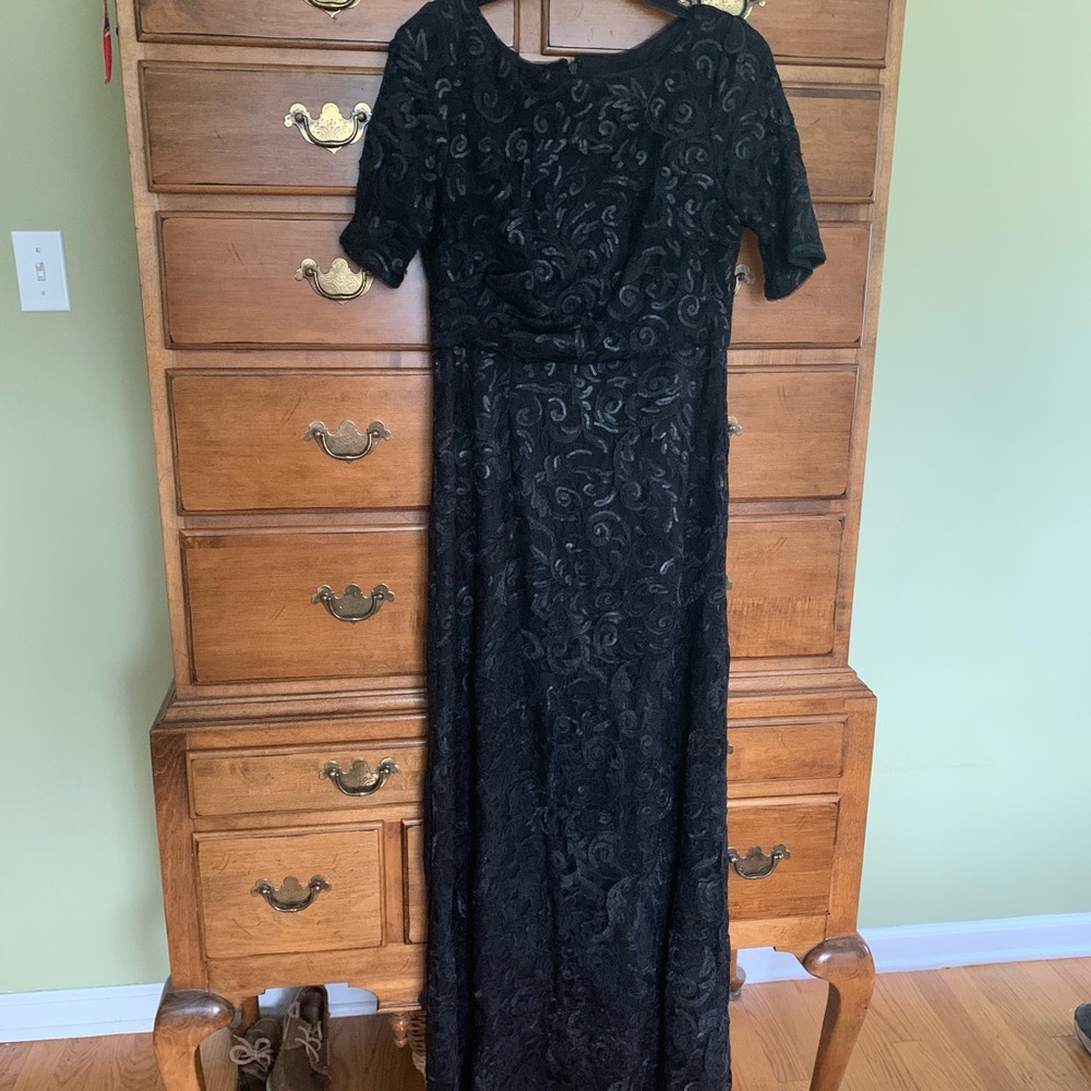 Adrianna Papell sequined evening gown